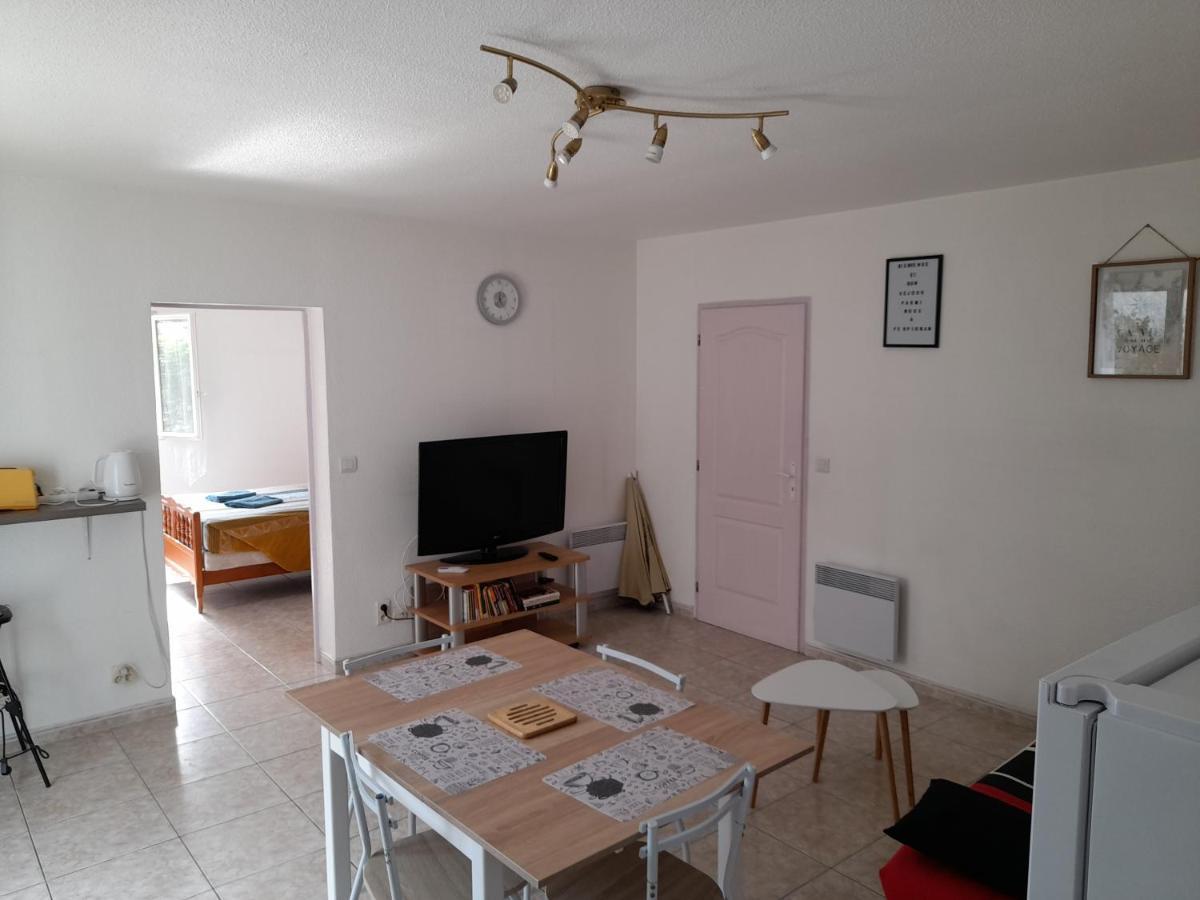 Appartement Avec Exterieur Et Parking Gratuit Perpignan Exterior photo